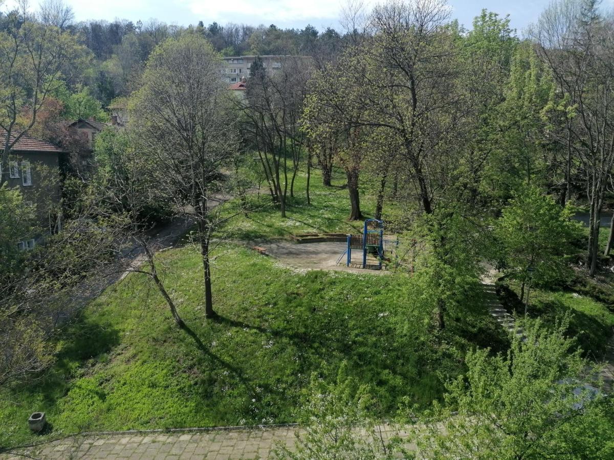 Апартамент Фея - Топ Център, Безплатно Паркомясто Gabrovo Exterior photo